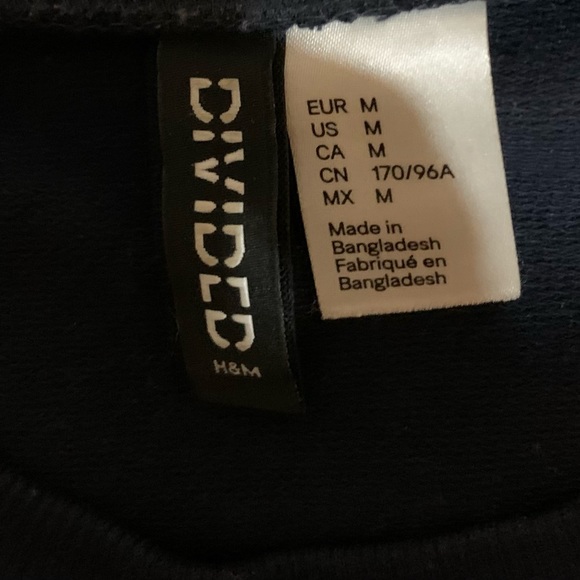 H&M Divided Superior Since Forever Navy/Orange Pullover Sweater Size Medium - Picture 2 of 2